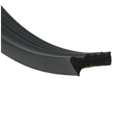 Uszczelka samoprzylepna 3x13 mm czarna 04-507